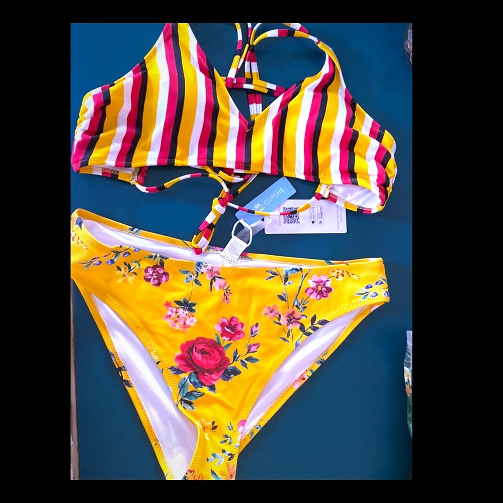 Floral/Striped CUPSHE bikini